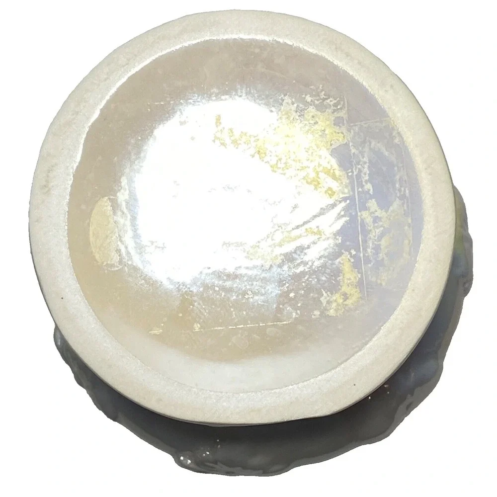 Pearl purple opal